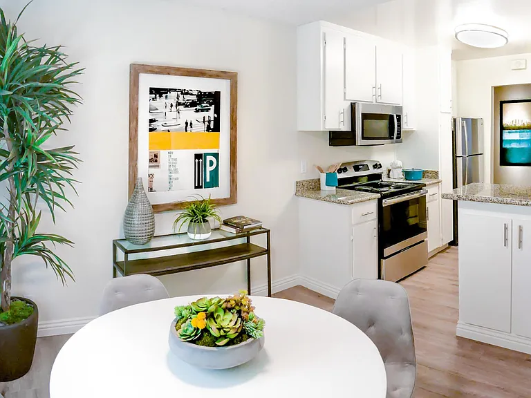 Spring Creek Apartments — Photo 23