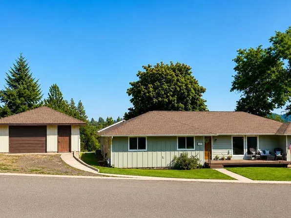 320 N F St, Palouse, WA 99161
