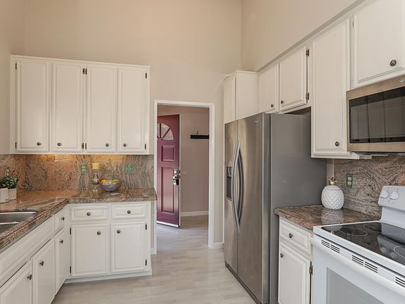 5th image of 532 Shorebird Cir Unit 6204