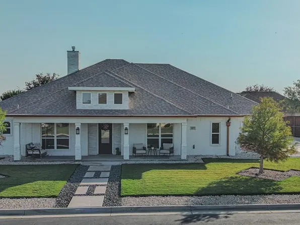 1837 Castle Pines Dr, San Angelo, TX 76904