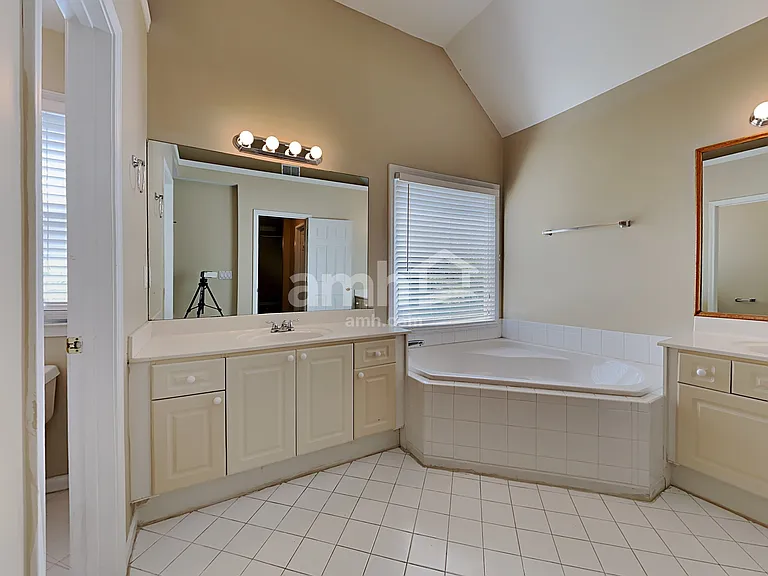 4821 Thicket Path NW — Photo 14