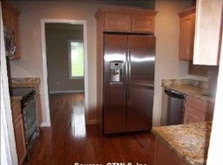 8 Fairview St, Randolph, VT 05060