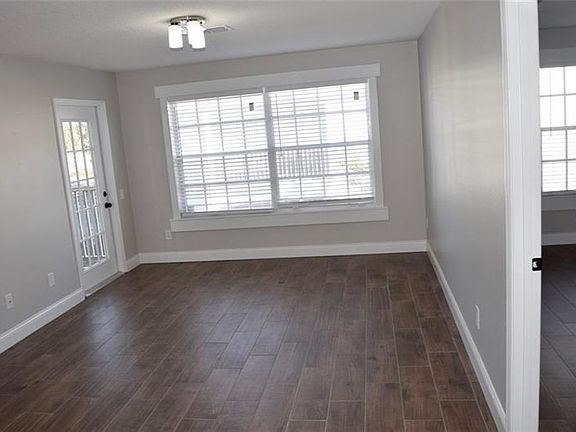 3rd image of 3930 Southpointe Dr APT 212