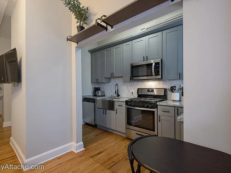 2004 15th St NW #2B — Photo 12