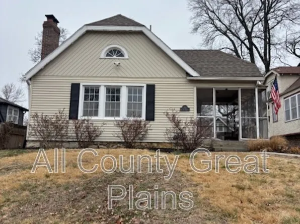 310 E 70th Ter, Kansas City, MO 64113