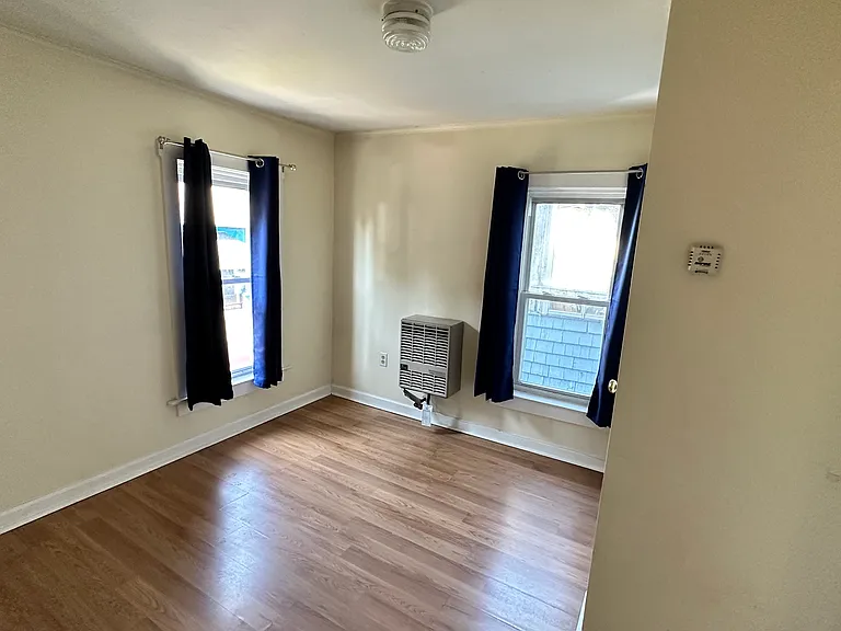 18 Ward St — Photo 12