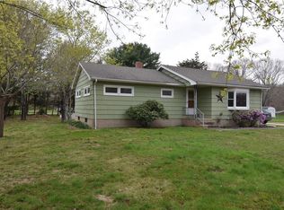 37 Diamond Hill Rd, Bradford, RI 02808