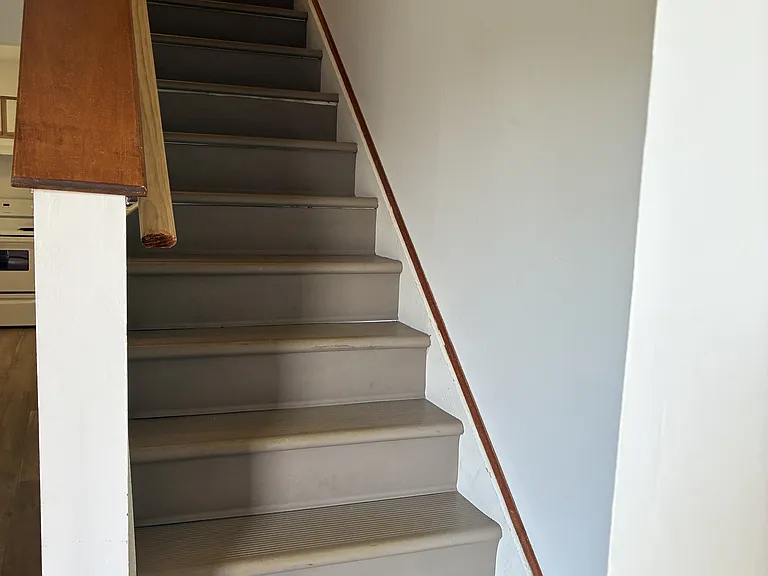 Hillside Heights - 104 — Photo 5
