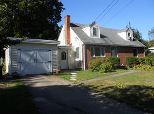 38 Elm St, Abington, MA 02351