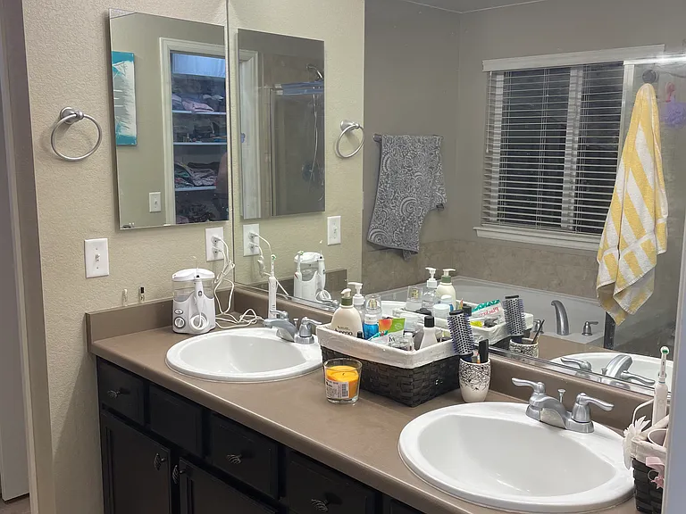 Master Vanity