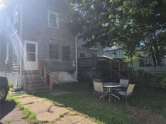 5th image of 314 Harmar St