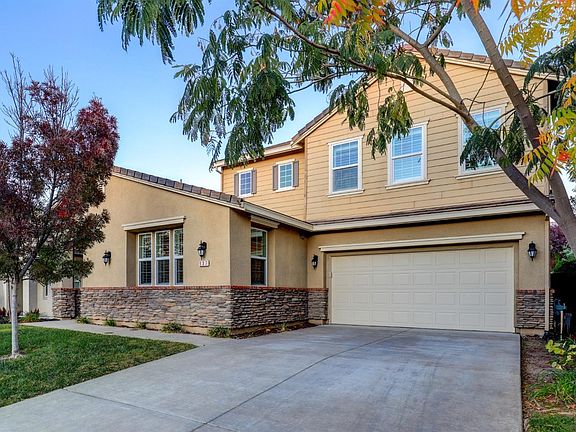 2nd image of 937 Browning Ln