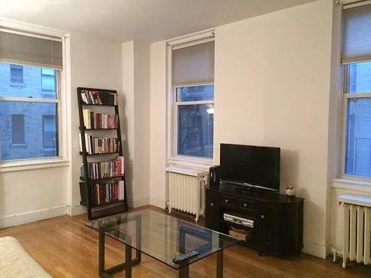 Rented by Luxor Homes & Investment Realty | media 15