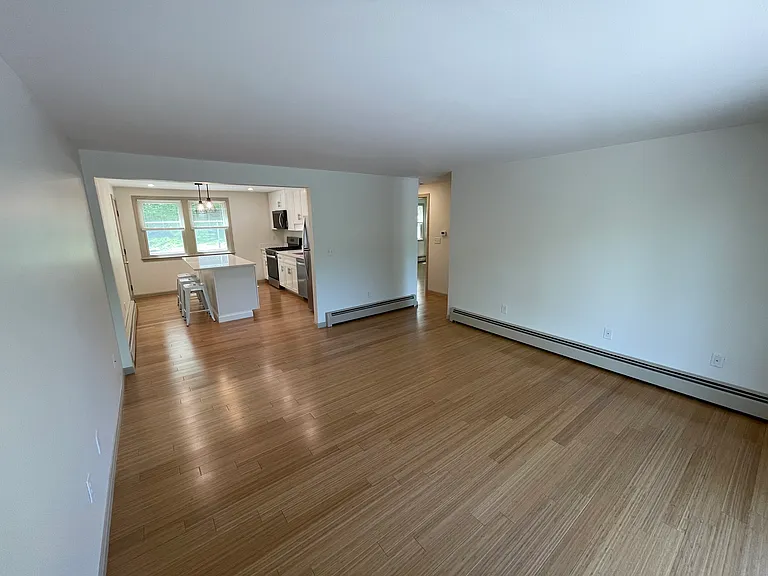265 Stackpole St #1 — Photo 7