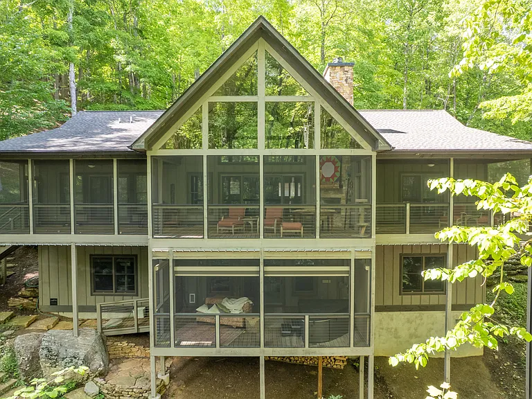350 Celo Cove Dr — Photo 19