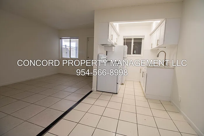 1727 Liberty St #5 — Photo 7