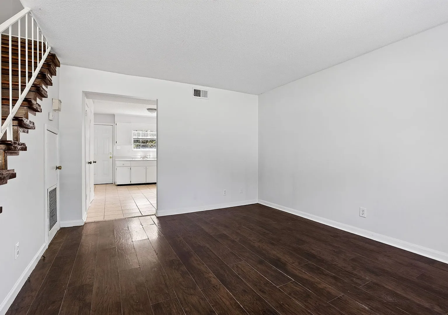 3626 N Ocoee St — Photo 3