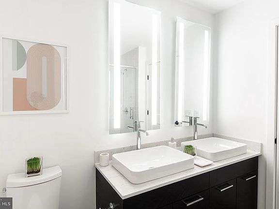 3rd image of 70 N St SW #503