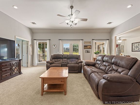 2nd image of 12457 N 165th East Ave