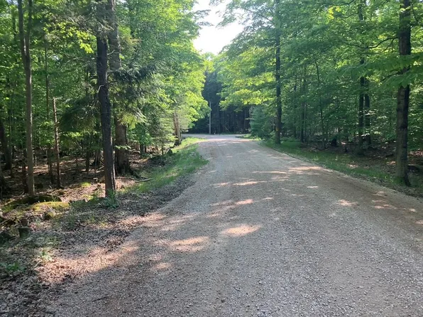 Johnson Ct, Washington Island, WI 54246