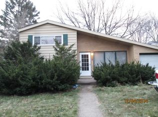 506 Kipling Ct, Wheaton, IL 60187