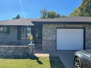 403 Hemlock Ave #A, Hutchinson, KS 67502