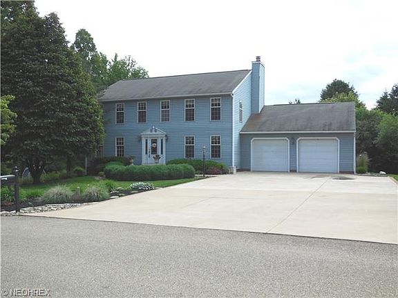 2nd image of 3800 Greenbriar Dr