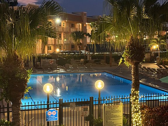 3rd image of 200 Forest Lakes Blvd APT 201