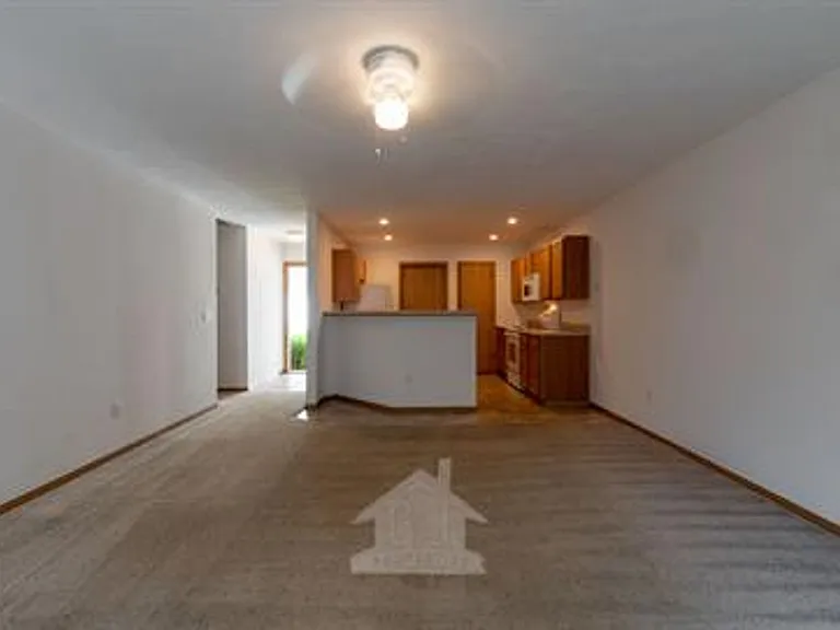 204B Beatie St — Photo 4