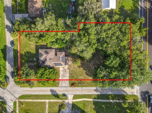 301 Desoto Ave, De Leon Springs, FL 32130