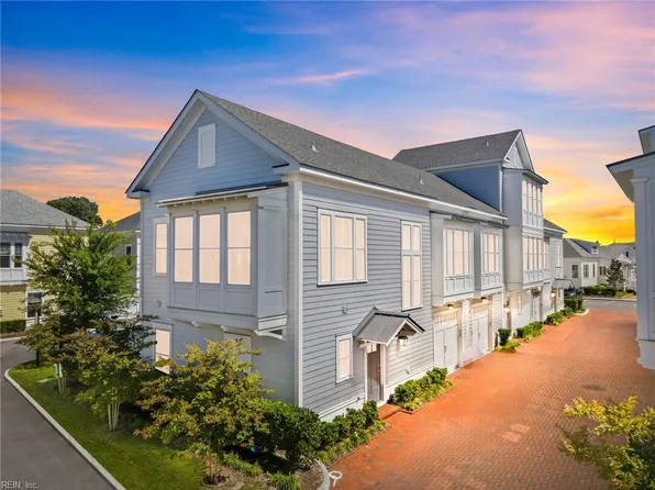 9562 Shore Dr, Norfolk, VA 23518