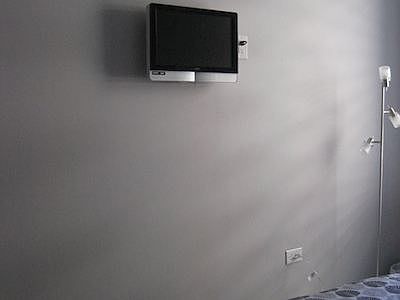 1st image of 150 W 51st St APT 921
