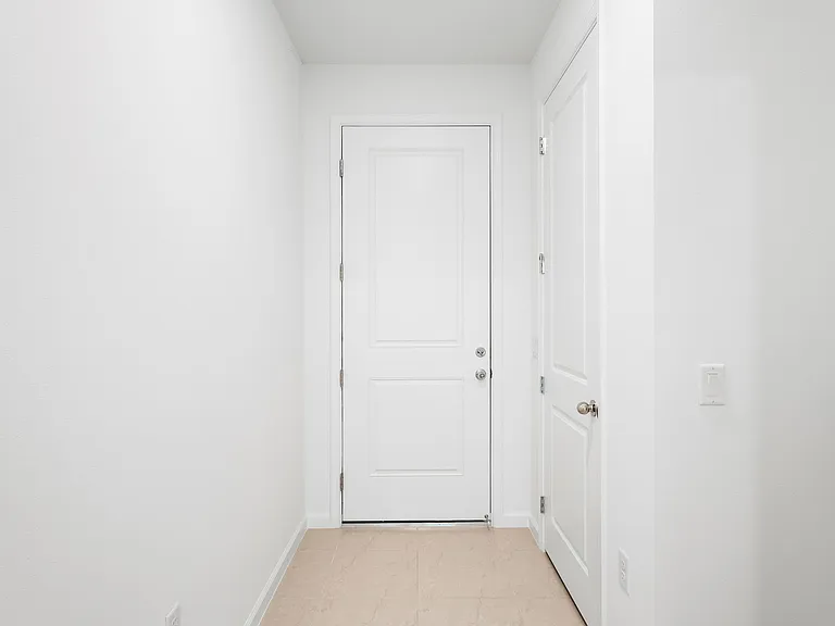 4315 Efendi Dr — Photo 6