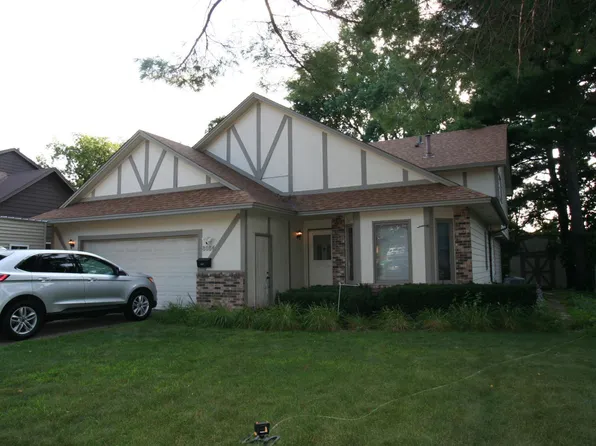 8084 Hayes St NE, Spring Lake Park, MN 55432