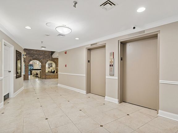 3rd image of 701 Lake Hinsdale Dr APT 107