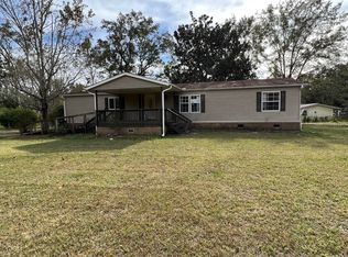 53 Eden Ln, Cantonment, FL 32533