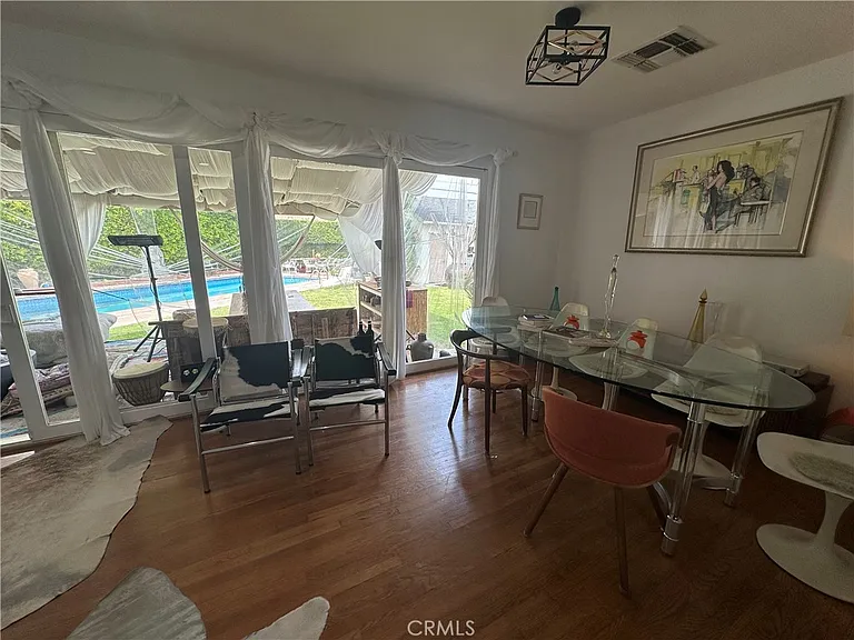 12811 Cumpston St — Photo 4