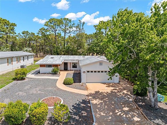 4th image of 8206 Country Club Dr
