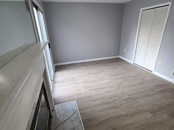 5th image of 2130 Colonel Way
