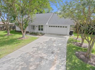 12269 N Lakeview Dr, Baton Rouge, LA 70810