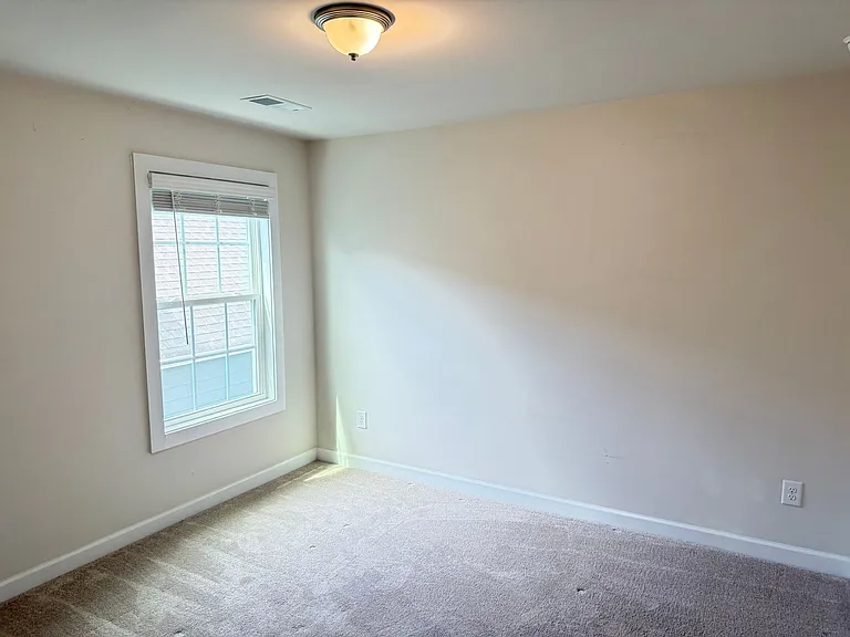 11440 Westbranch Pkwy — Photo 16