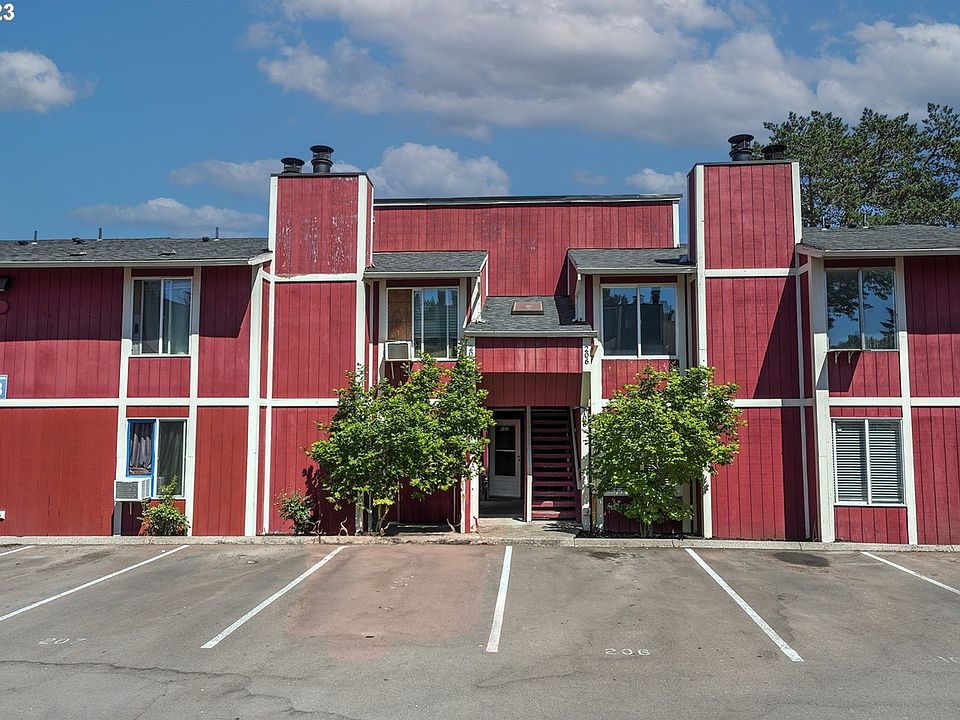 1st image of 1470 SE Walnut St APT 106