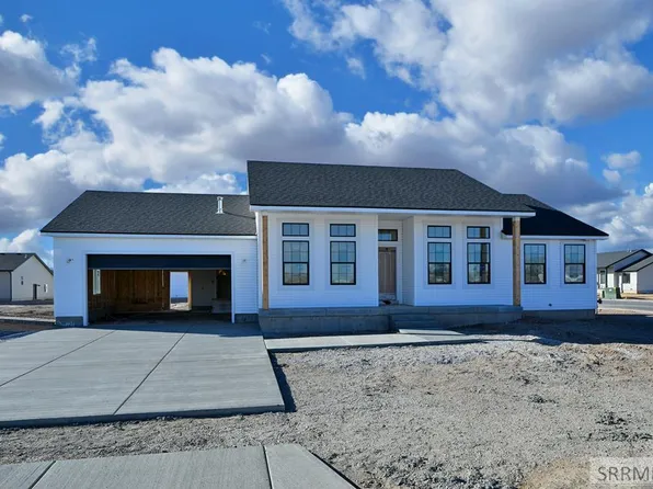 3044 Elixir Rd, Idaho Falls, ID 83406