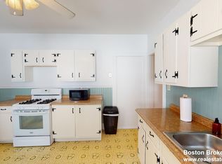 30 Roseclair St FLOOR 2, Dorchester, MA 02125