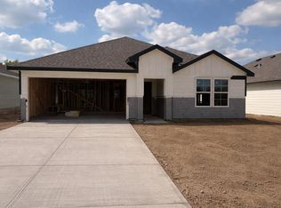 10648 Knox Landing Dr, Bryan, TX 77845