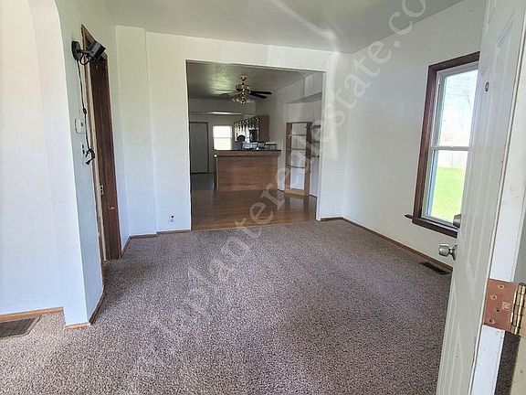 2nd image of 1602 Milburn Ave #1