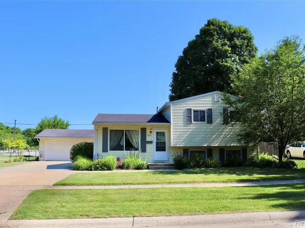 505 Clarion St, Clio, MI 48420