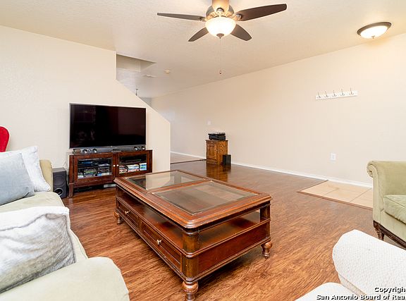5th image of 6042 Plumbago Pl