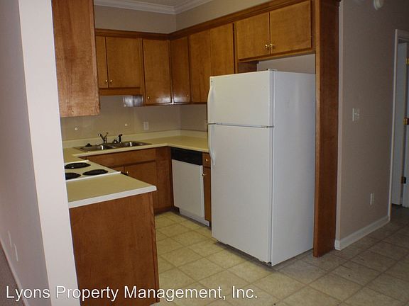 4th image of 1720 Northside Dr APT D