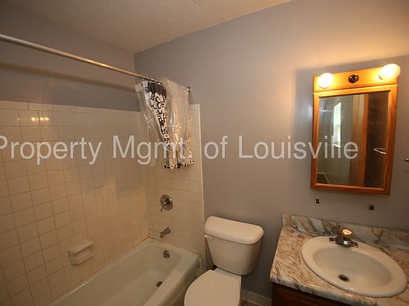 3rd image of 814 Melford Ave